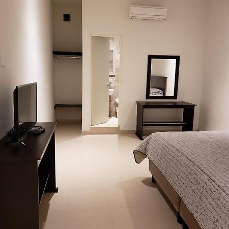 Habitaciones Boulevard Ciudad Valles Esterno foto